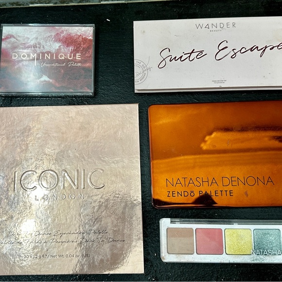 Bundle of five eyeshadow palettes. - Picture 2 of 7